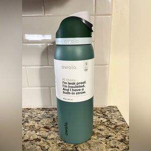 Owala 40oz. “Mystic Tide”
